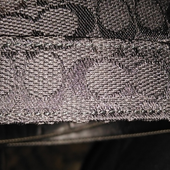 Coach Belts - Picture 2 of 3